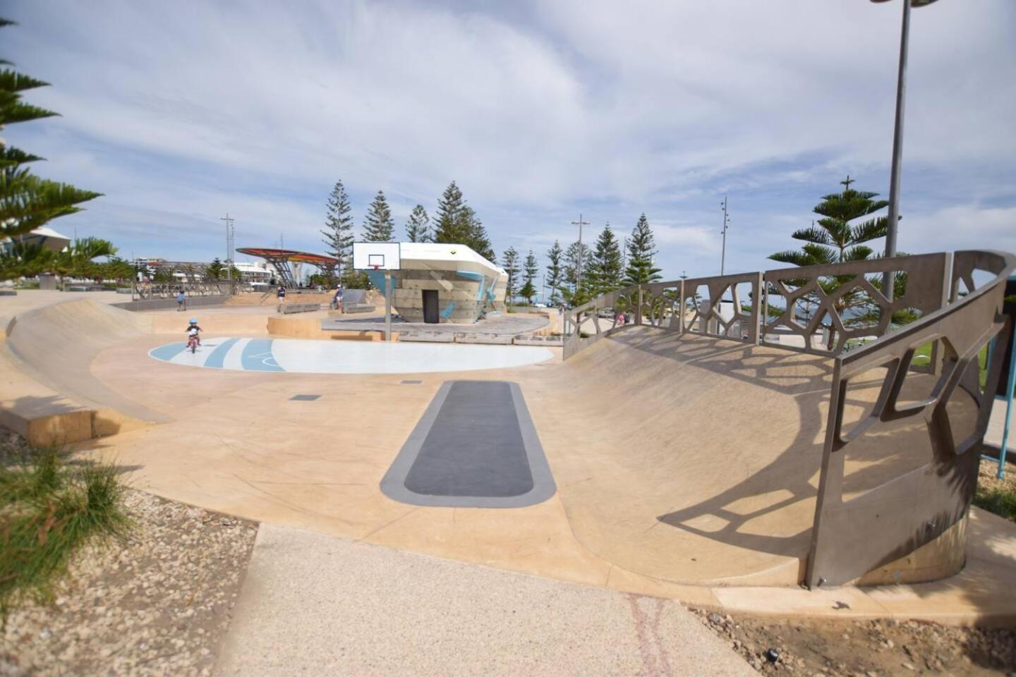 West Beach Lagoon 202 - Quiet & Ground Floor! Perth Exteriör bild